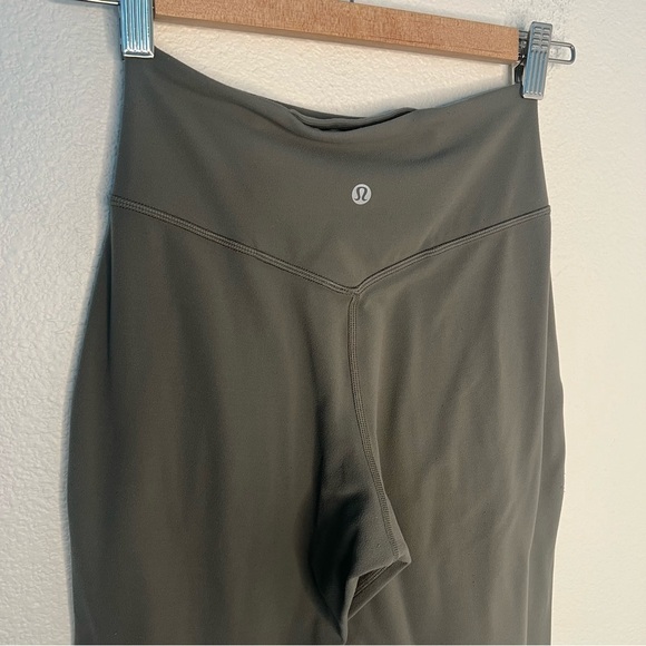 Lululemon Align Jogger Crop green 2 - Picture 6 of 12